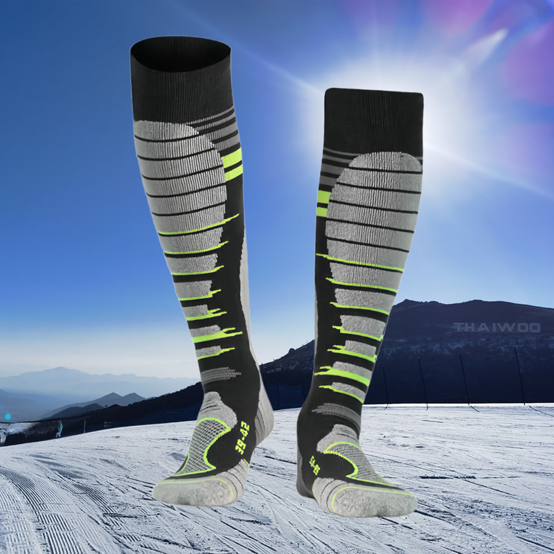 Merino Wool Ski Socks Cold Wea - Thermal Sock Winter のレビューと価格
