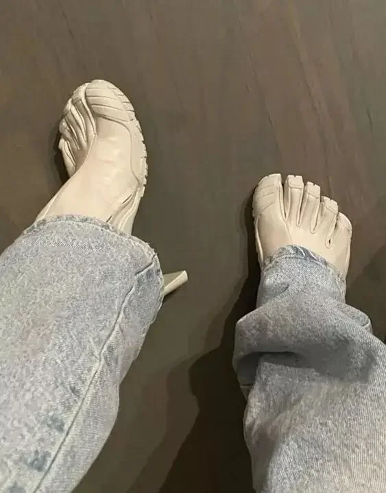 Five Finger Toe Fashion Novel  - Toe Sock Split のレビューと価格