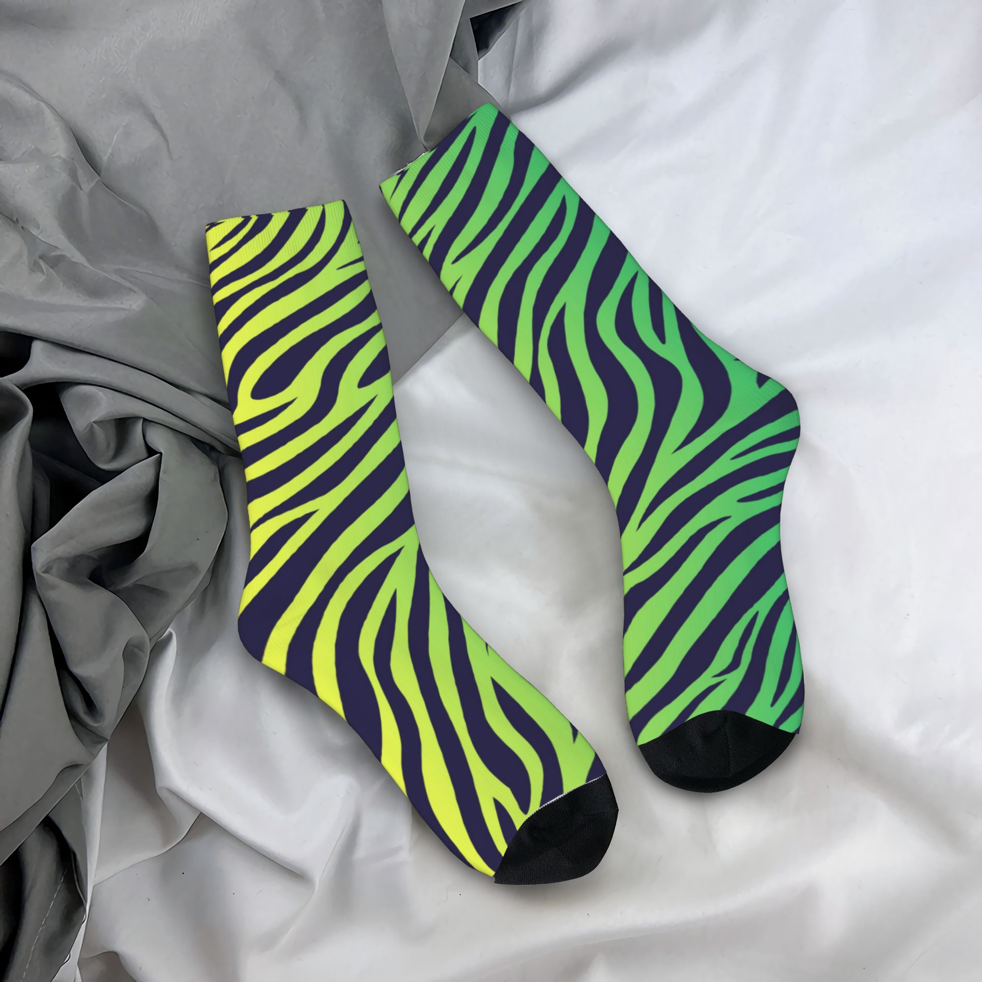 Colorful Tiger Zebra Skin Patt - Dress Sock Men のレビューと価格